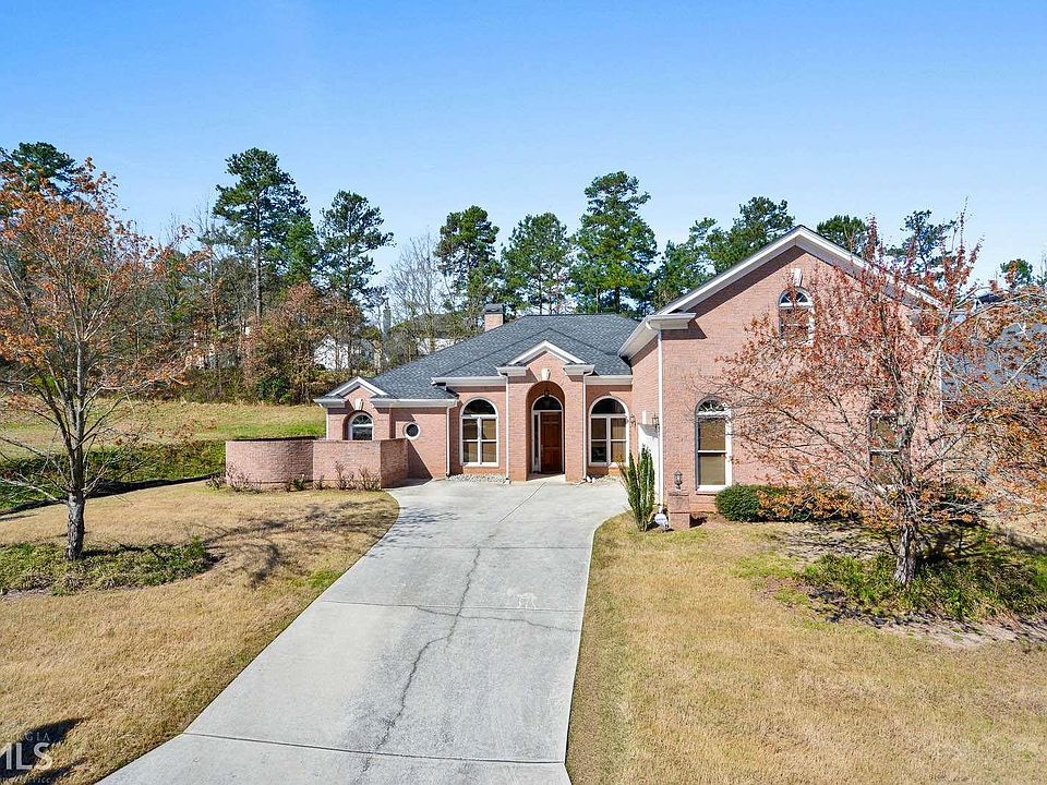 2nd image of 2206 Terrance Ct