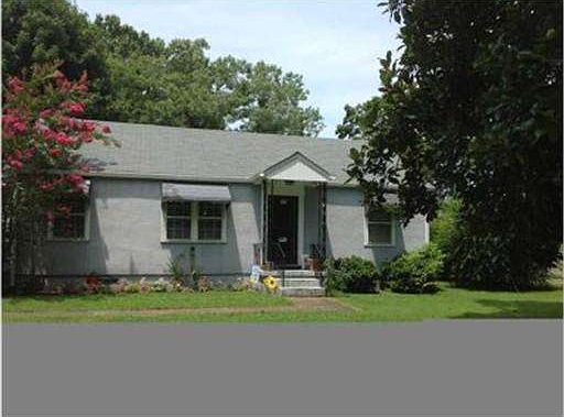 2nd image of 107 Woodvale Ave