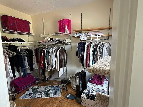 3rd image of 4 Watson St APT 2L