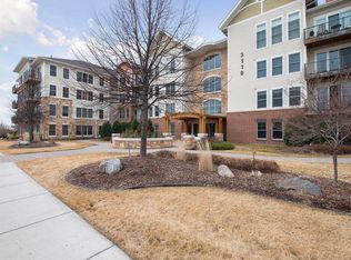 3110 Chestnut St #216, Chaska, MN 55318