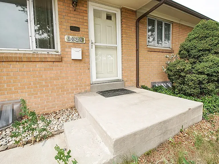 3025 W Saratoga Ave — Photo 28