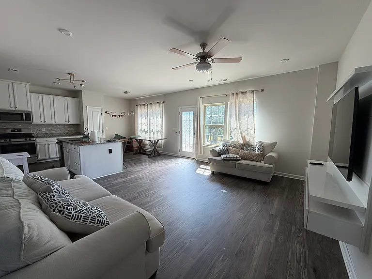 1729 Ripley Woods St — Photo 8