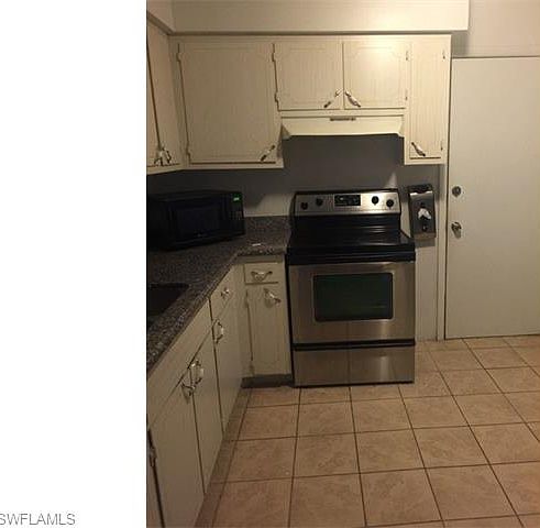 2nd image of 2336 Dover Ave