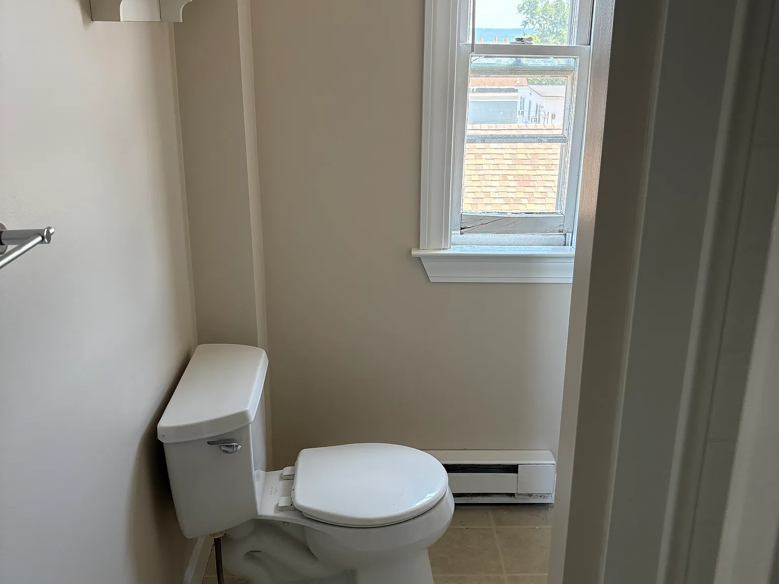 1 bed, 200 sqft, $1,200 — Photo 2