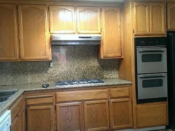 2nd image of 1191 Lynn Ave