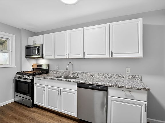 5th image of 1674 Thetford Rd