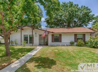 9518 Reece Dr, San Antonio, TX 78216