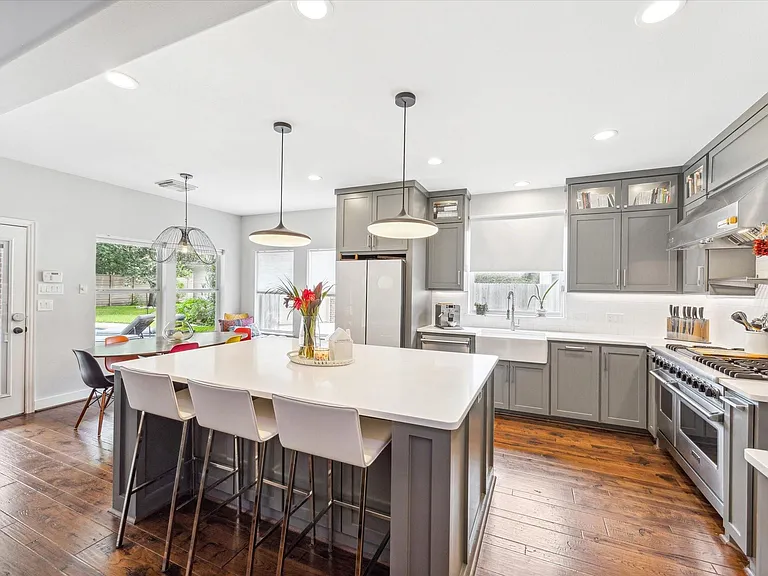 21526 Ivy Blossom Ln — Photo 1