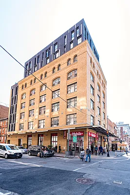 Rented by Compass | media 13