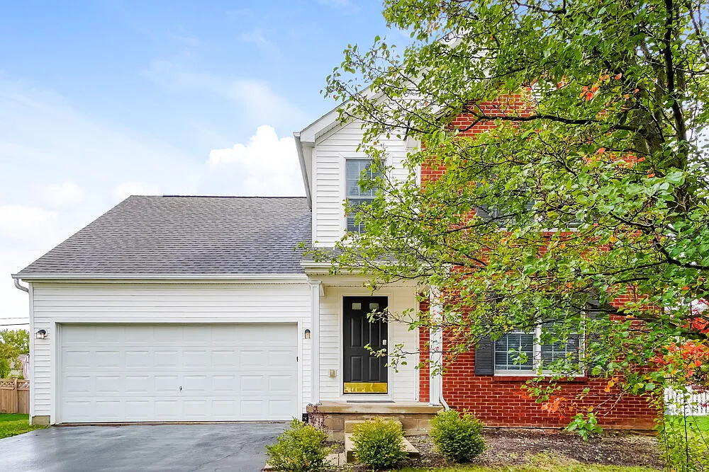 468 Wheatfield Dr photo 1