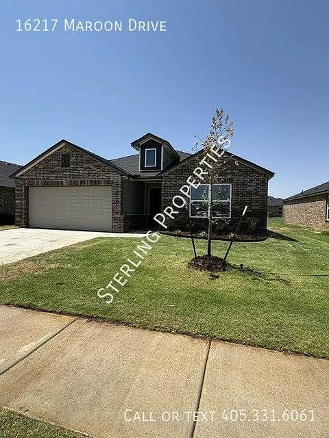 3 bed, 1355 sqft, $1,695 — Photo 2