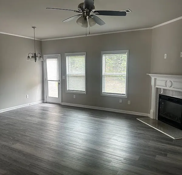 3618 Acorn Dr — Photo 4
