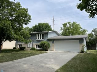 424 Brook Ave, Moorhead, MN 56560