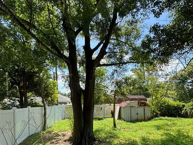 1209 Gattis Dr — Photo 10