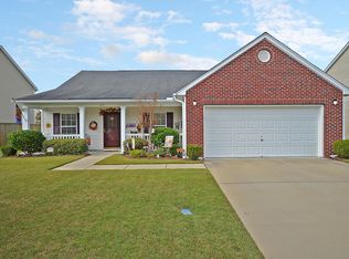 552 Holiday Dr, Summerville, SC 29483