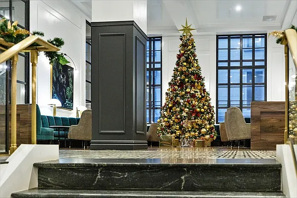 Rented by Pinnacle City Living | media 12