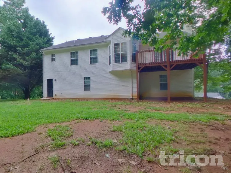 1619 Spring Hill Ct — Photo 22