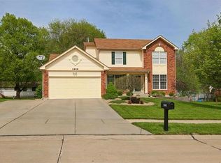 1949 Timberwood Crossing Dr, Florissant, MO 63031