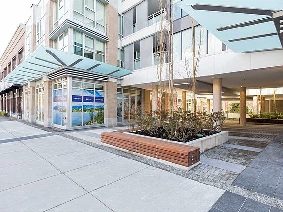 2nd image of 1061 Marine Dr #408