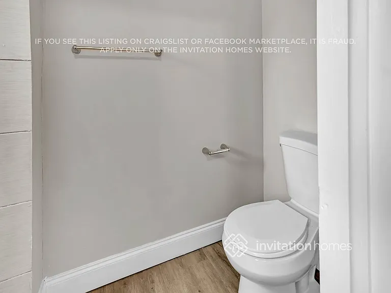 319 SW 9th Ave — Photo 21