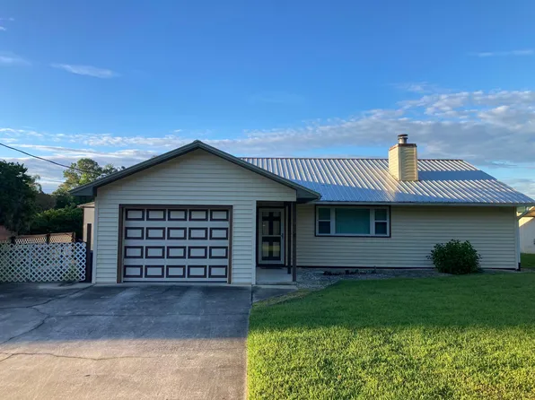 109 Cypress Dr E, East Palatka, FL 32131