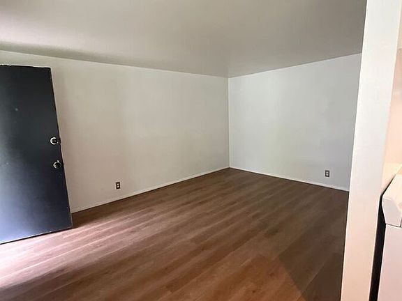 4th image of 5309 11th Ave NW