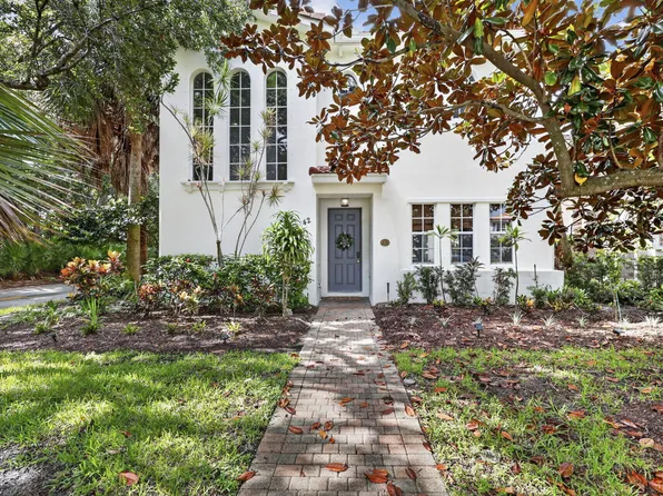 42 Stoney Drive, Palm Beach Gardens, FL 33410
