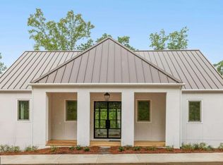 1064 Lupo Loop, Chattahoochee Hills, GA