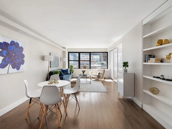 166 E 61st St APT 12L, New York, NY 10065