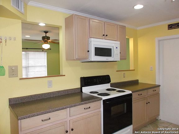 5th image of 3123 Whitewing Ln