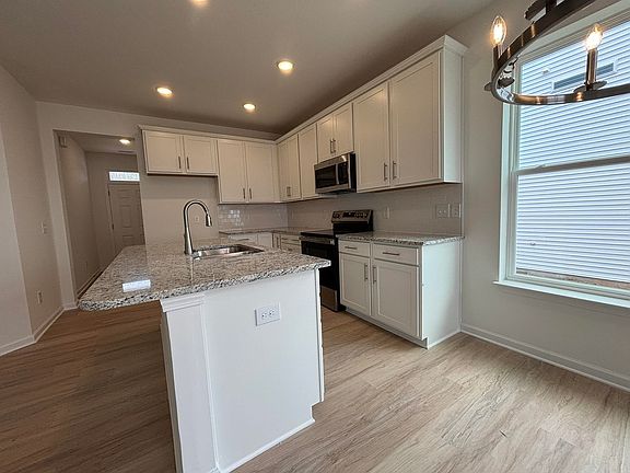 6th image of this home
