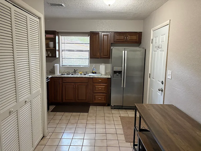 9218 N Brooks St #A — Photo 10