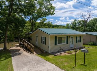 26406 Waterview Dr, Warsaw, MO 65355