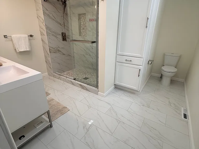 400 Tiburon Ln — Photo 30