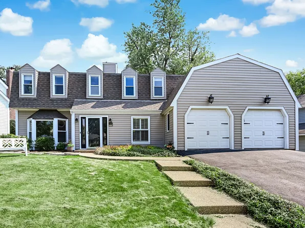 5557 S Quincy St, Hinsdale, IL 60521