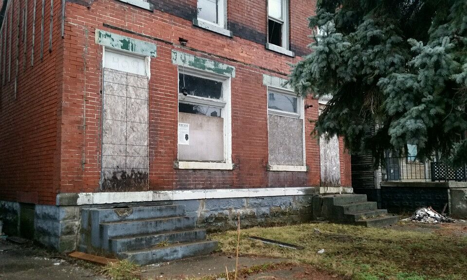 1st image of 309 Saint Claire Ave