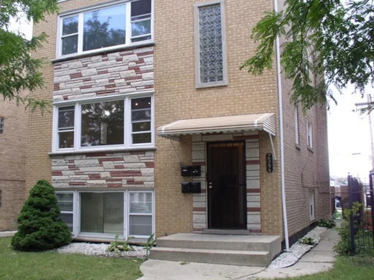 2544 N Laramie Ave #3 — Photo 1