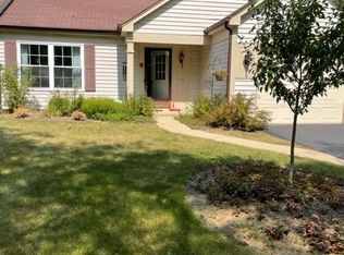 58 Bedford Rd, Mundelein, IL 60060