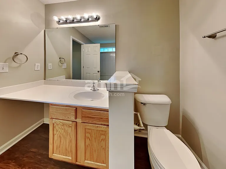 108 Elbow Cir — Photo 8