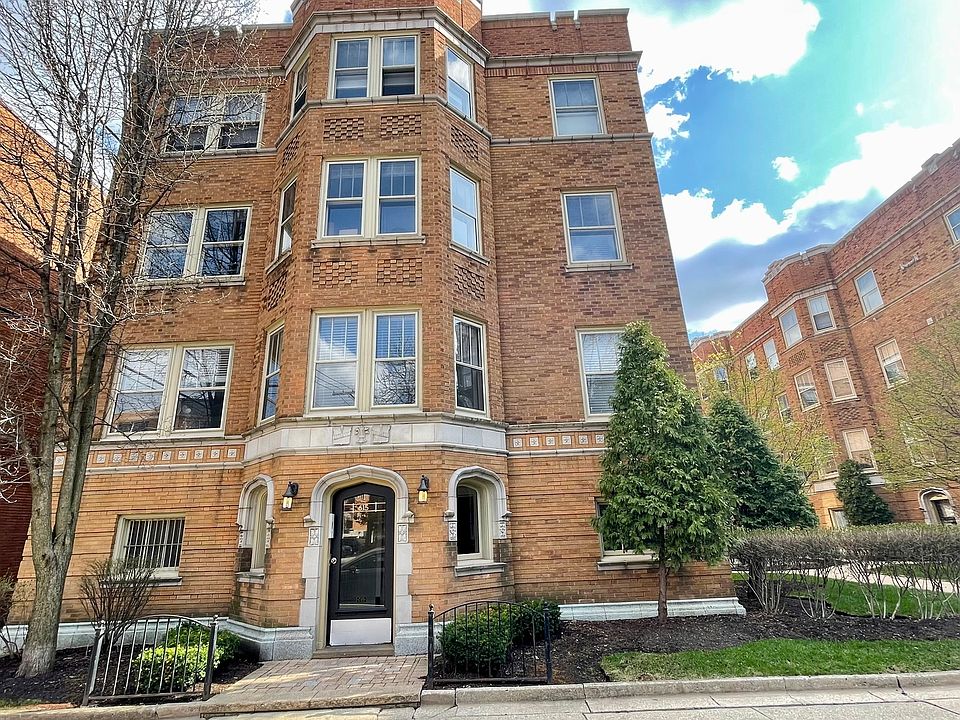 1st image of 615 Washington Blvd APT 2S