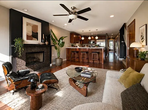 5658 W 63rd St #3W Photo 1