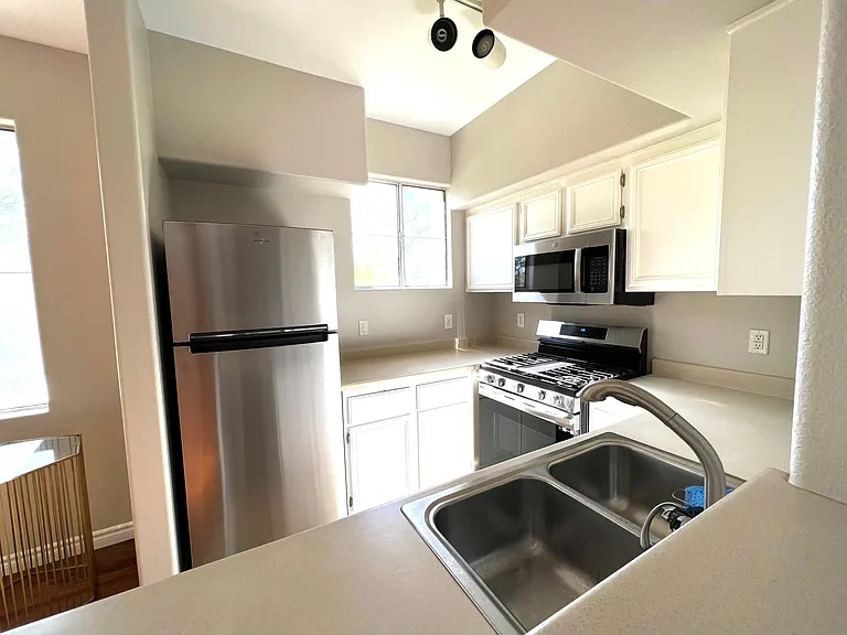 9050 W Warm Springs Rd #2147 — Photo 14