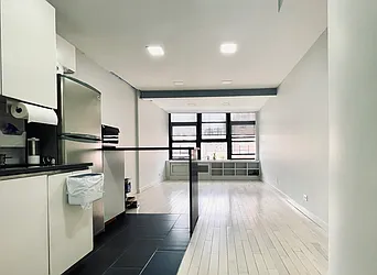 350 East 62nd Street, #5N