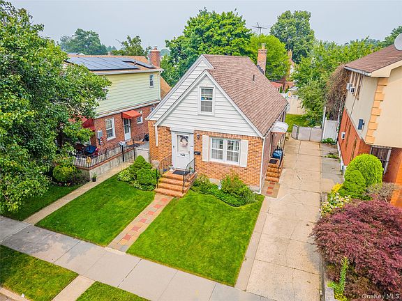 2nd image of 8007 250th Street