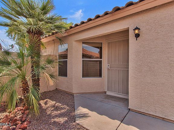 4th image of 2421 S Karen Dr