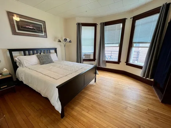 Flexible Lease Terms Near UW Hospital