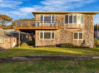 3948 Pacific Ave, Cannon Beach, OR 97110