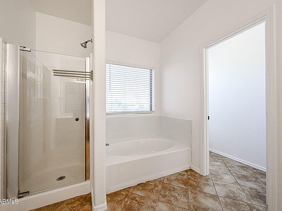 4th image of 9406 W ELWOOD Street