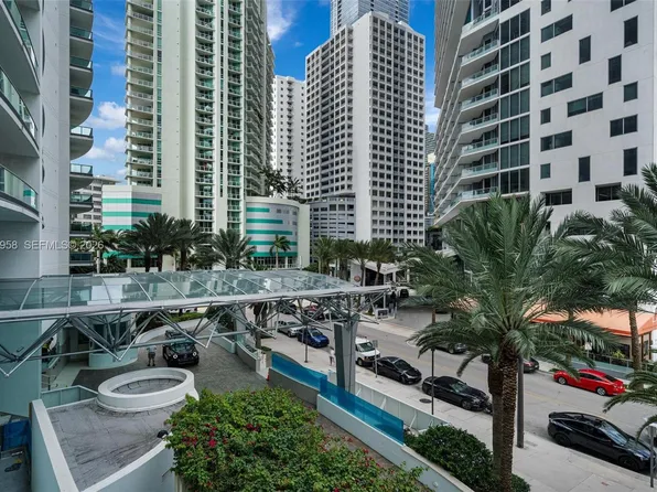 1331 Brickell Bay Dr APT 302, Miami, FL 33131
