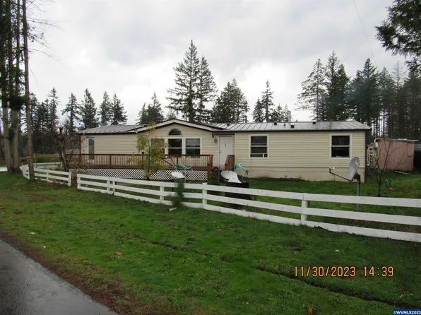 140 Louisa St, Gates, OR 97346